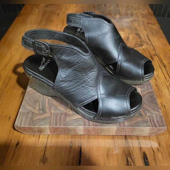 Dansko Wedge - Picture 3 of 6